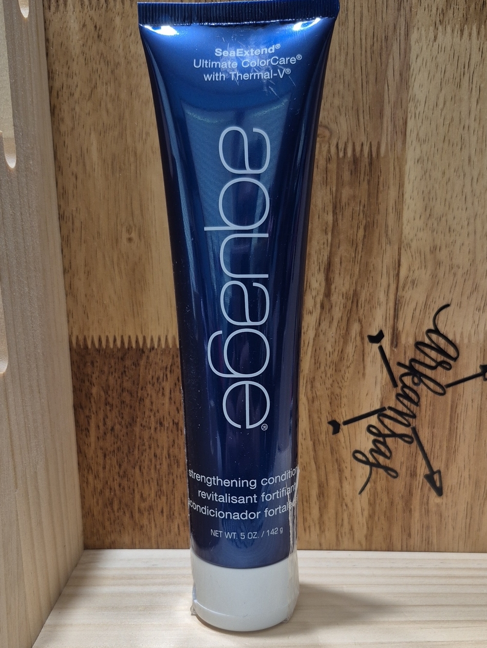Aquage Strengthening Conditioner - Navy Blue Tube